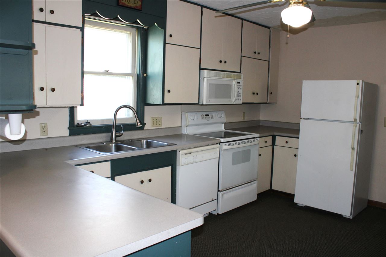 216 S College Street North English IA 52316