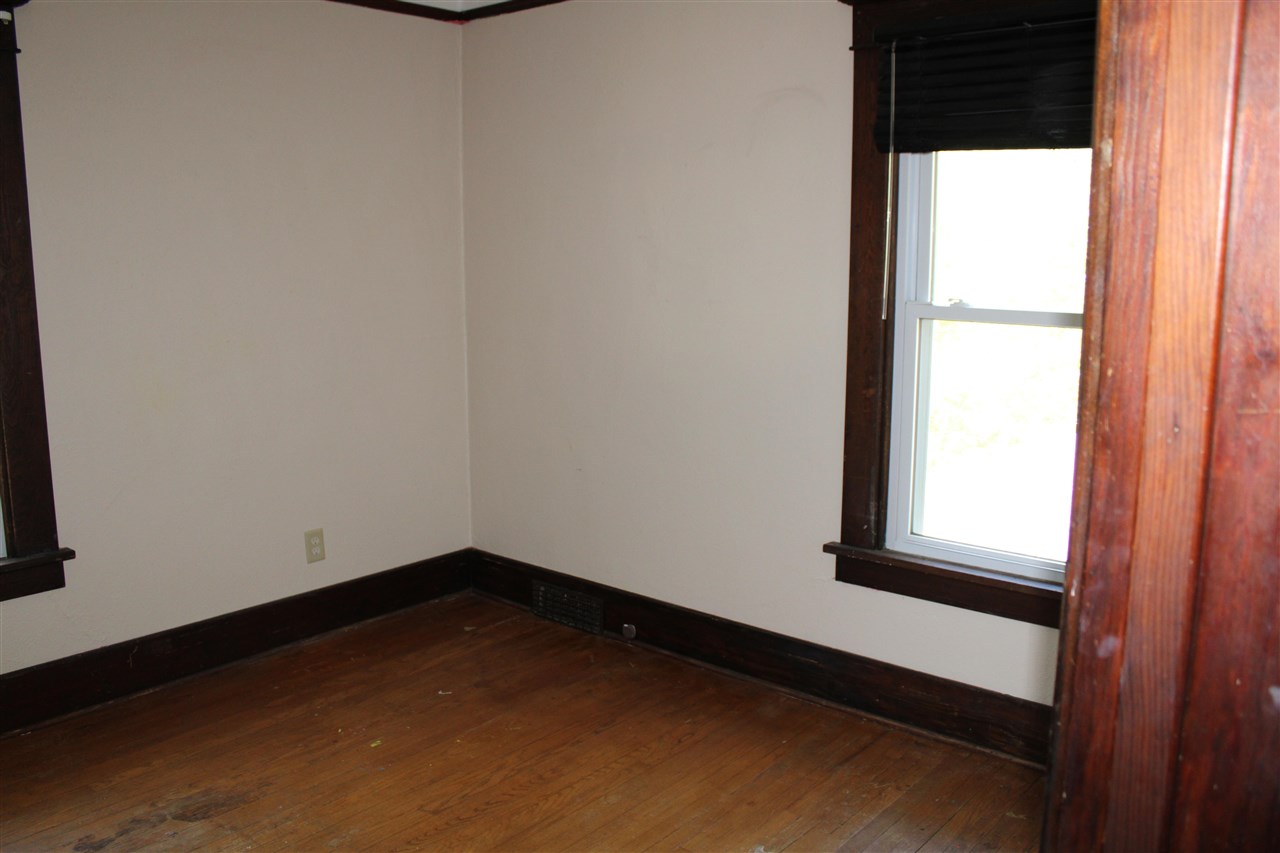 216 S College Street North English IA 52316