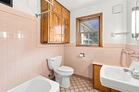 710 Kimball Avenue Iowa City IA 52245
