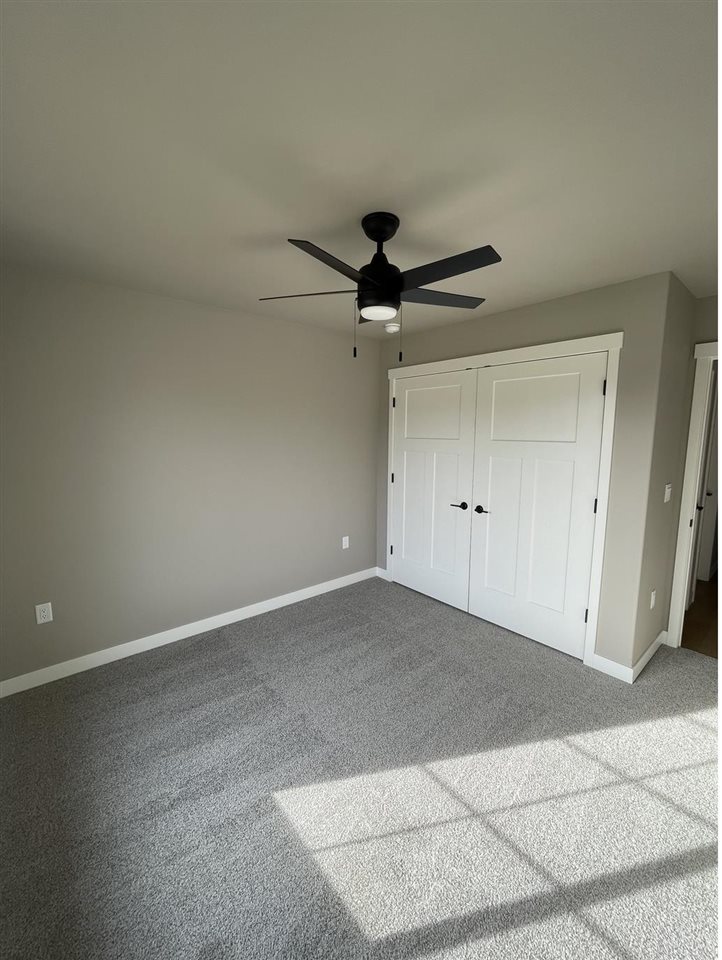 262 Chadwick Lane Iowa City IA 52245