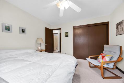 2623 Westwood Drive Cedar Rapids IA 52405