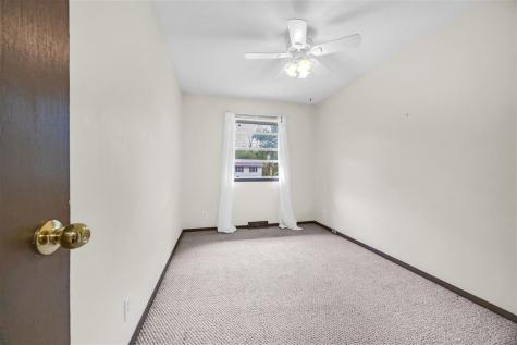 2623 Westwood Drive Cedar Rapids IA 52405