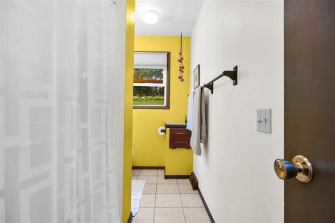 2623 Westwood Drive Cedar Rapids IA 52405