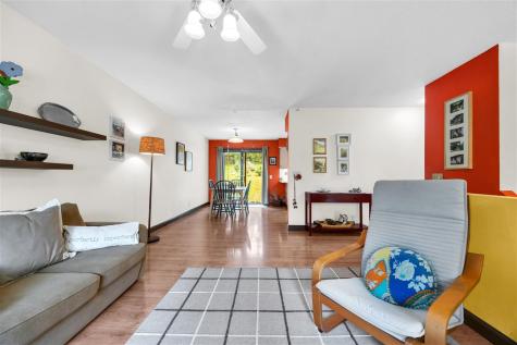 2623 Westwood Drive Cedar Rapids IA 52405