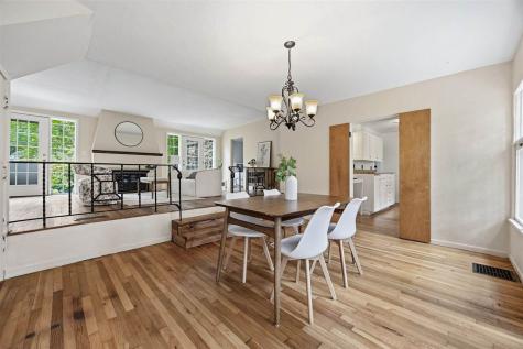 1217 Friendly Avenue Iowa City IA 52240