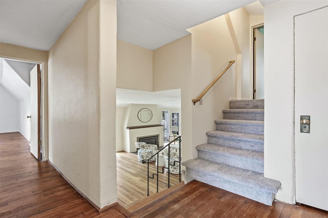 1217 Friendly Avenue Iowa City IA 52240