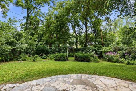 1217 Friendly Avenue Iowa City IA 52240