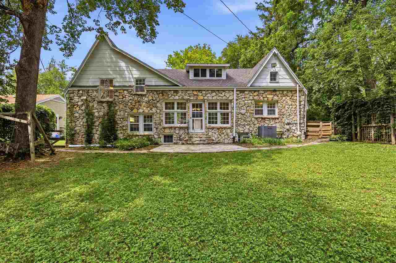 1217 Friendly Avenue Iowa City IA 52240