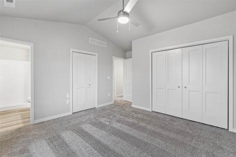 1407 Winterberry Lane North Liberty IA 52317