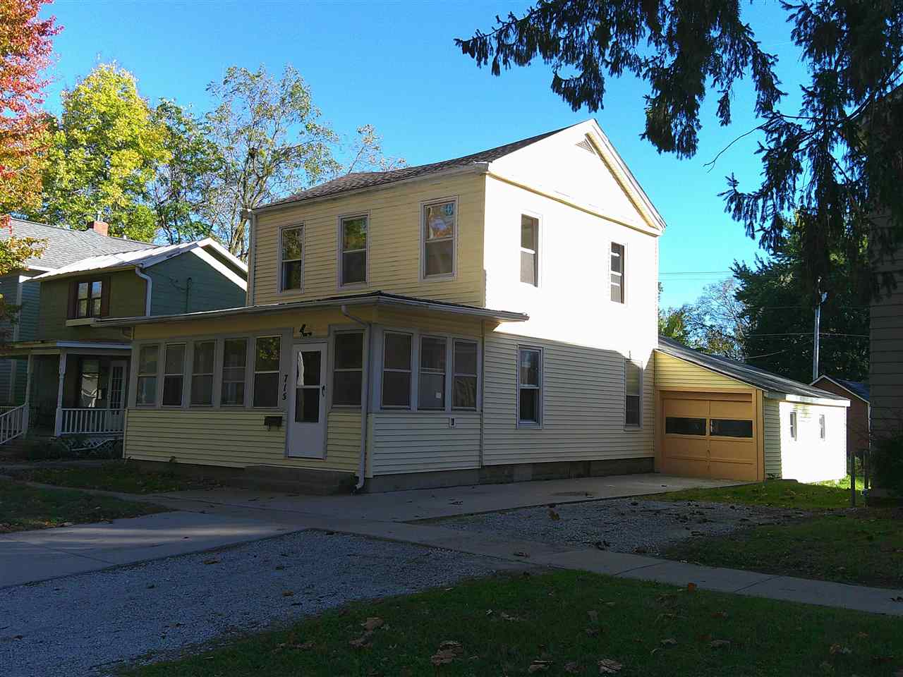 715 E Davenport Street Iowa City IA 52245