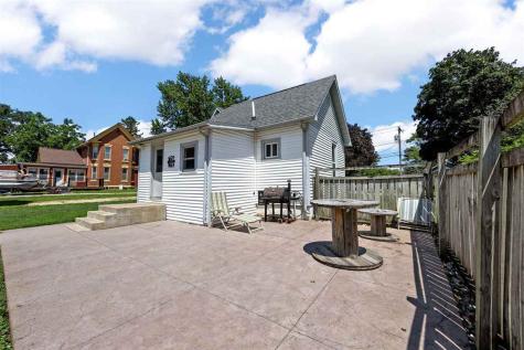 519 N Washington Street Lisbon IA 52253
