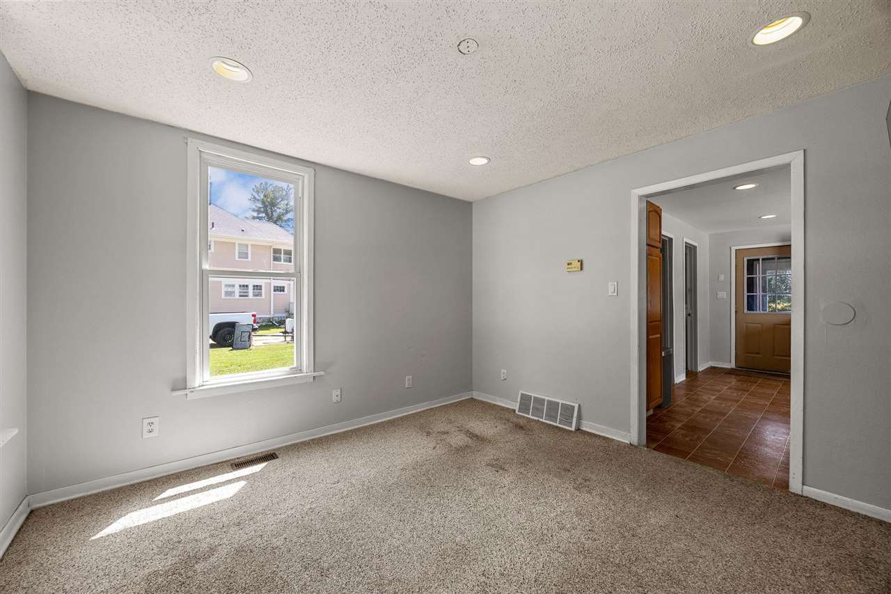 519 N Washington Street Lisbon IA 52253