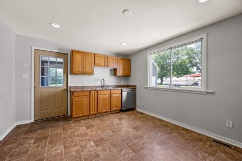 519 N Washington Street Lisbon IA 52253