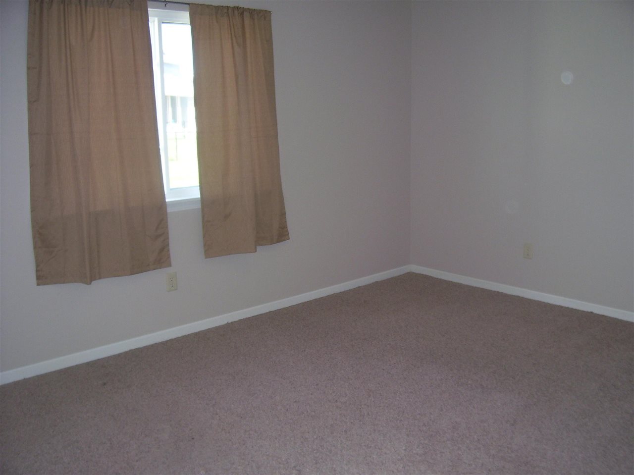 1512 Alder Drive North Liberty IA 52317