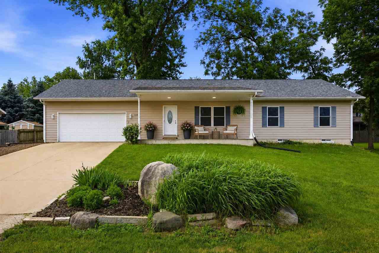 325 Hillview Drive Marion IA 52302