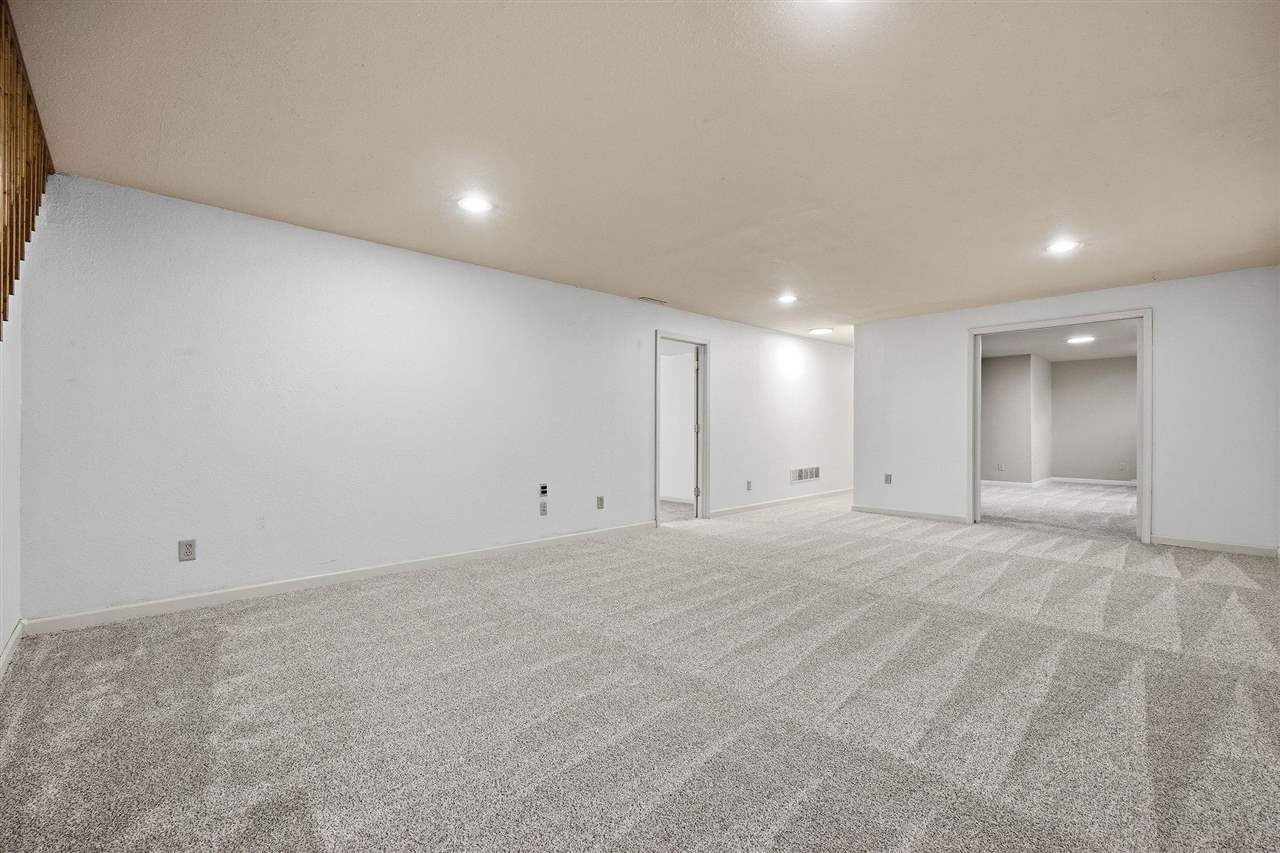 325 Hillview Drive Marion IA 52302