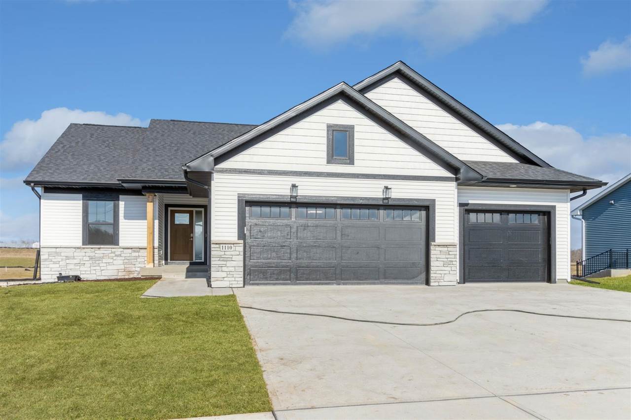 1103 Heritage Trail Solon IA 52333