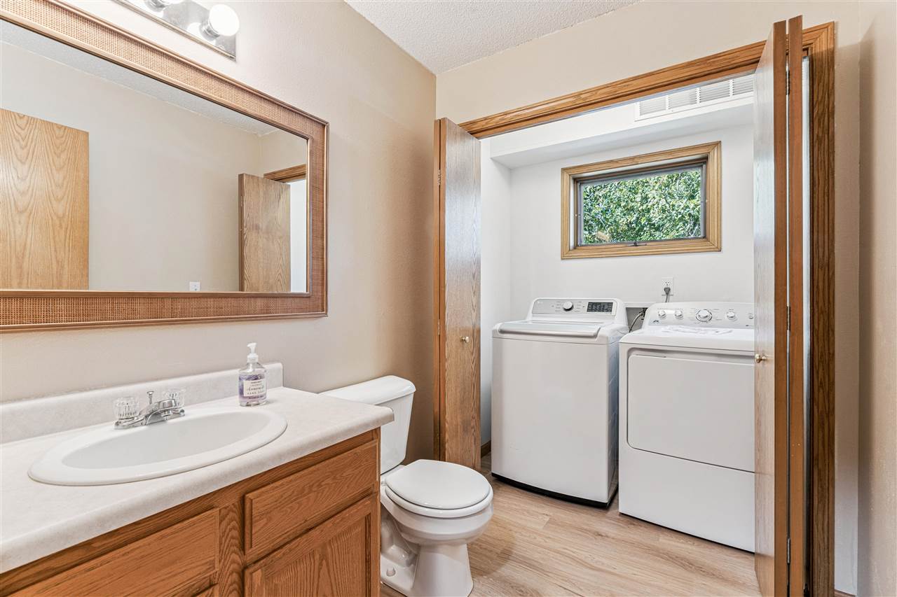 701 Chestnut Court Iowa City IA 52240