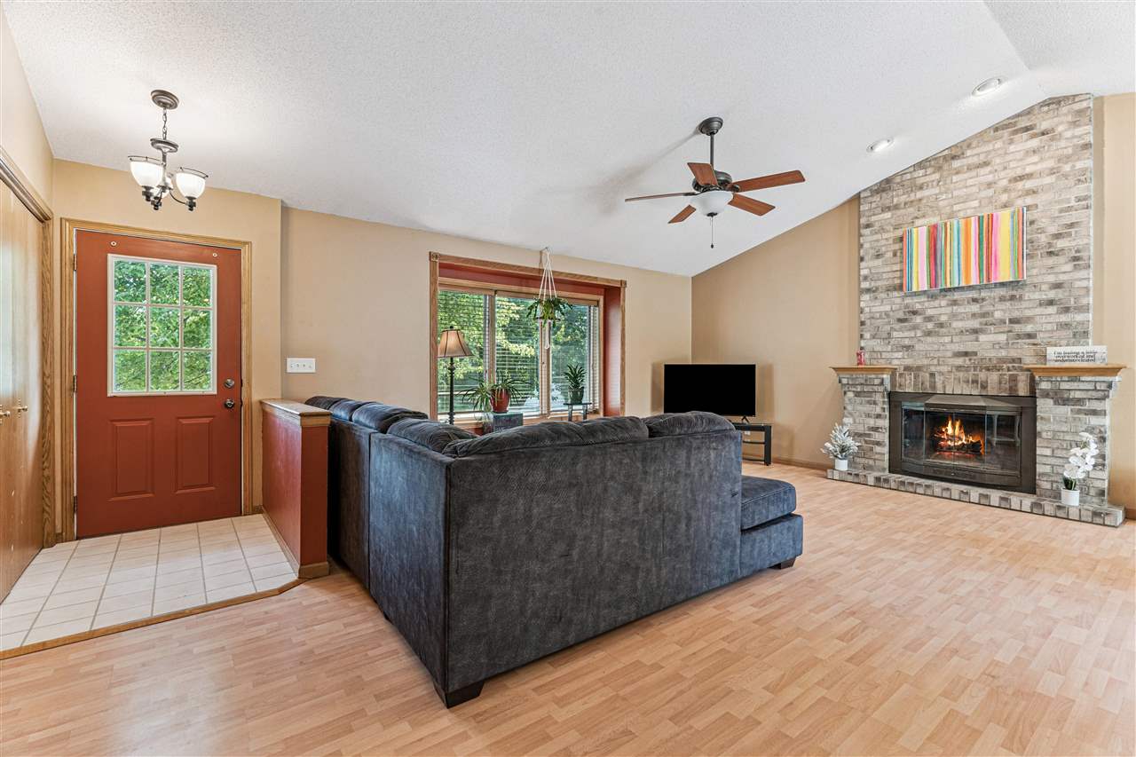 701 Chestnut Court Iowa City IA 52240