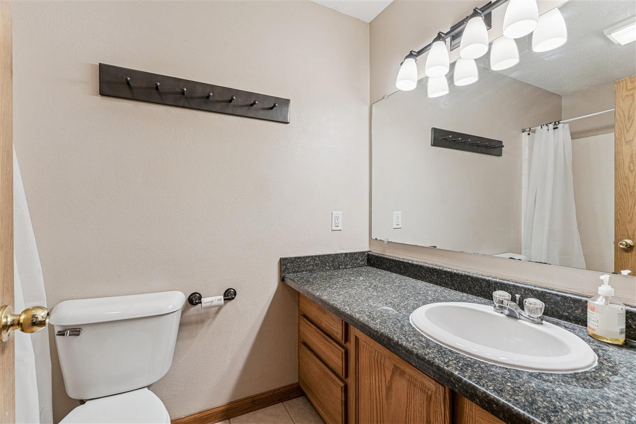 701 Chestnut Court Iowa City IA 52240