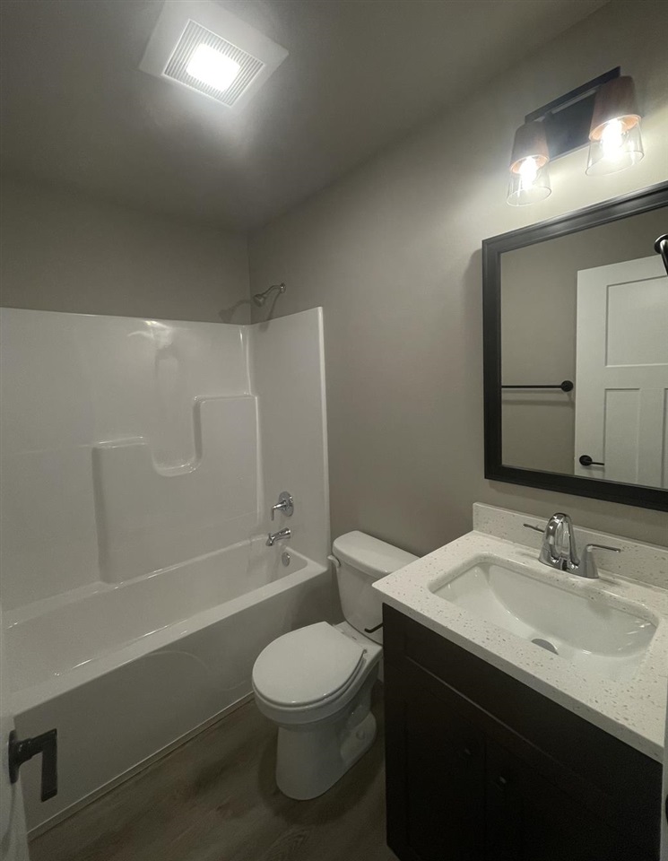 840 Armands Lane Tiffin IA 52340