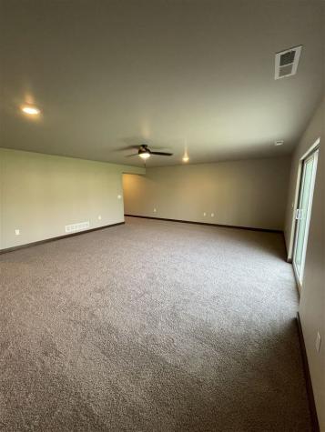 840 Armands Lane Tiffin IA 52340