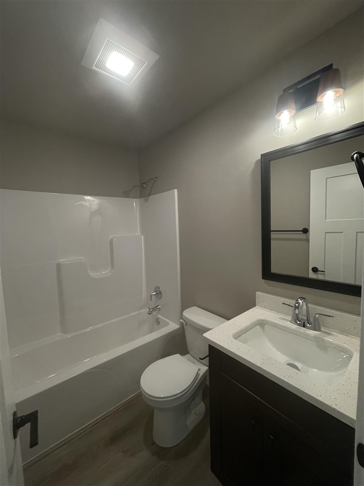840 Armands Lane Tiffin IA 52340