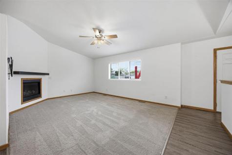 255 S 21st Street Court Marion IA 52302