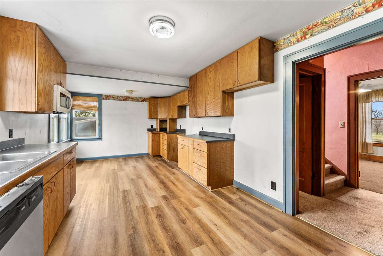 1549 S Iowa Avenue Washington IA 52353