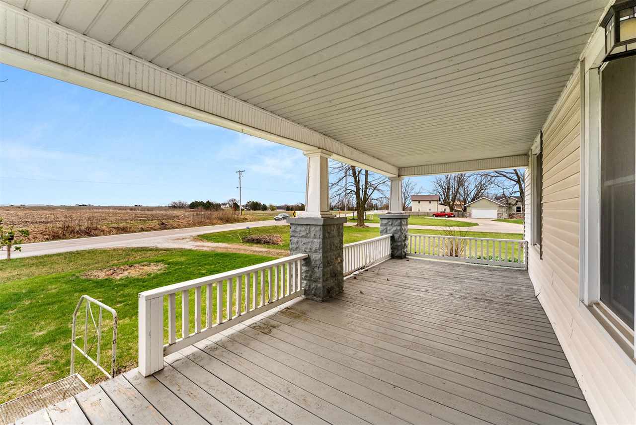 1549 S Iowa Avenue Washington IA 52353