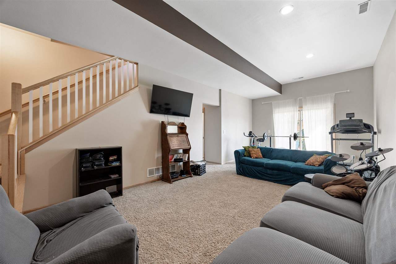 1721 12th Avenue Coralville IA 52241