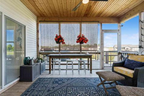 955 16th Avenue SW Mt Vernon IA 52314