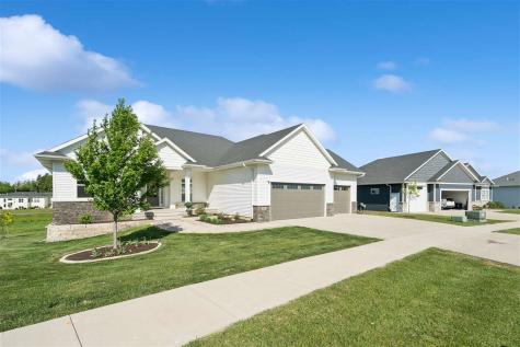 955 16th Avenue SW Mt Vernon IA 52314