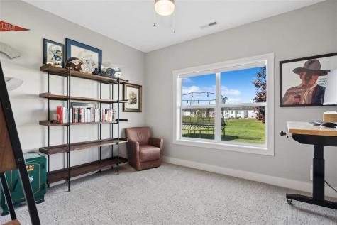 955 16th Avenue SW Mt Vernon IA 52314