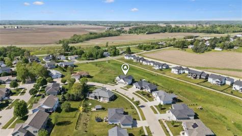 955 16th Avenue SW Mt Vernon IA 52314
