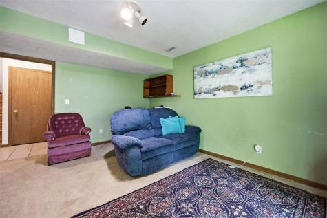 125 Parkview Court North Liberty IA 52317-9646