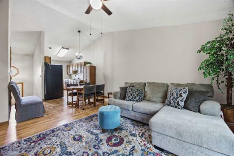 125 Parkview Court North Liberty IA 52317-9646