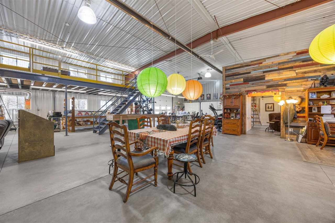 13335 Circle Drive Anamosa IA 52205