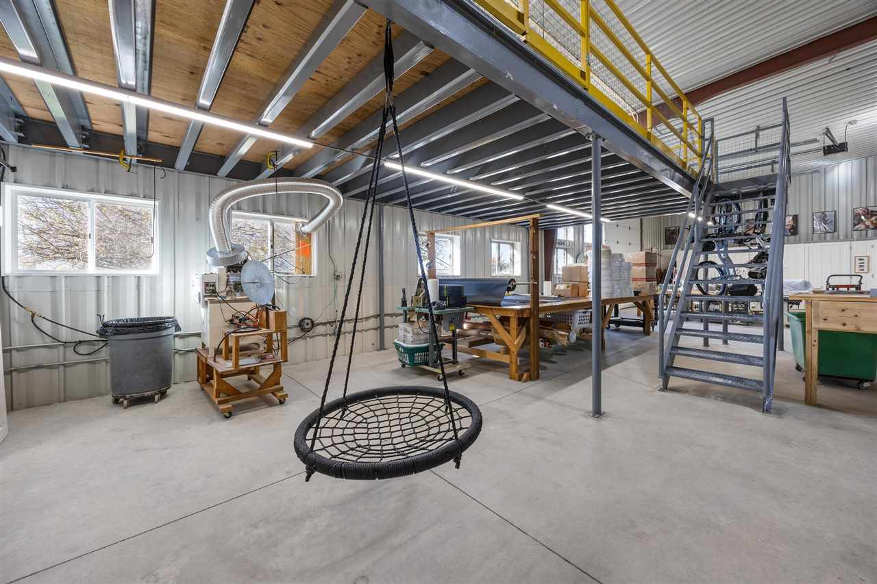 13335 Circle Drive Anamosa IA 52205