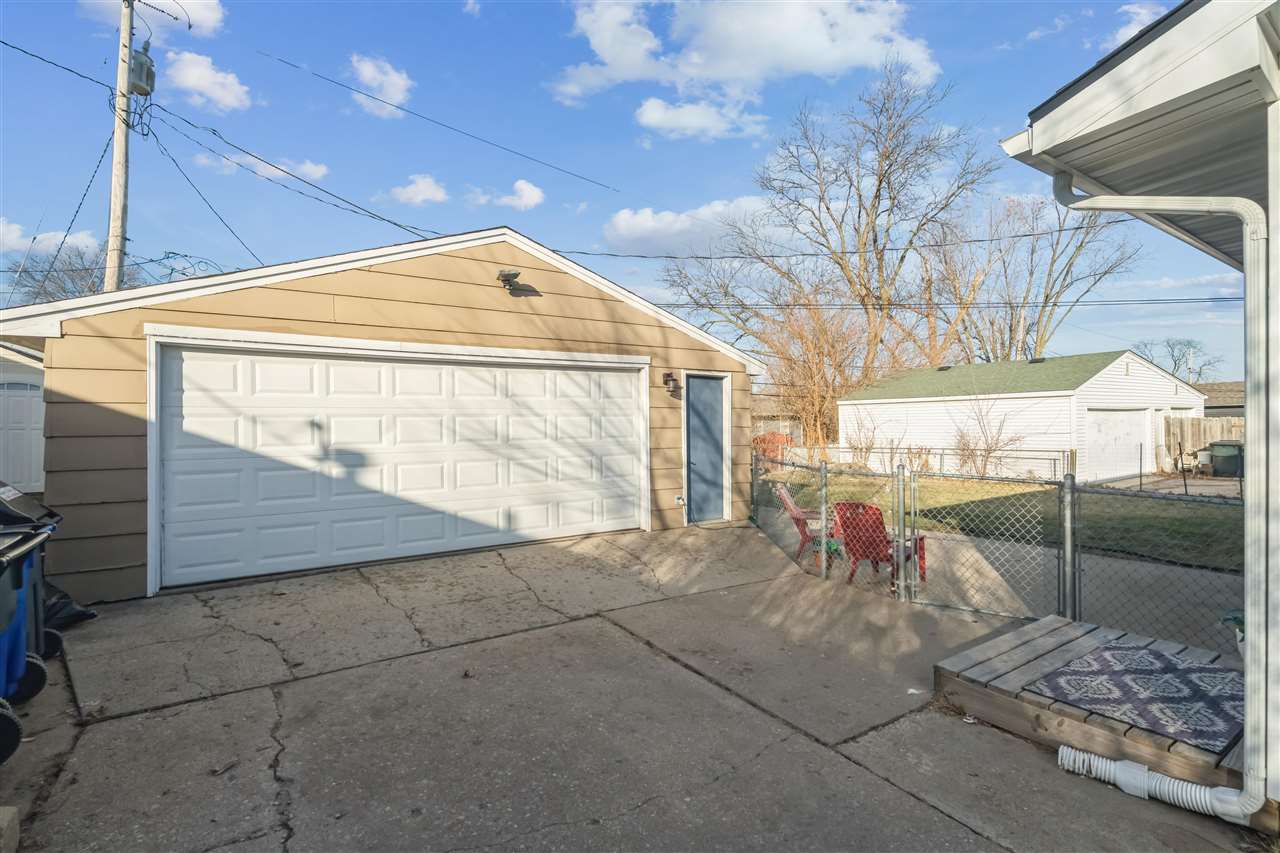116 Edgewood Road NW Cedar Rapids IA 52405