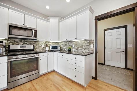 435 Oak Park Circle Marion IA 52302