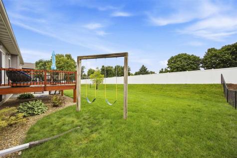 435 Oak Park Circle Marion IA 52302