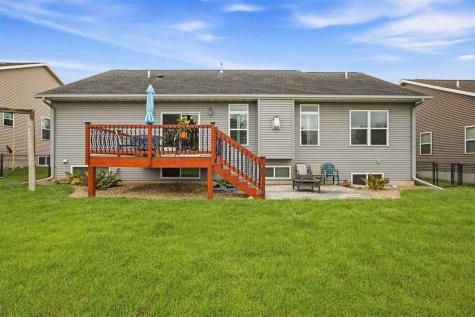 435 Oak Park Circle Marion IA 52302