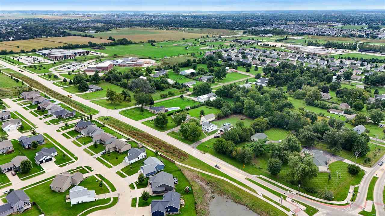 435 Oak Park Circle Marion IA 52302