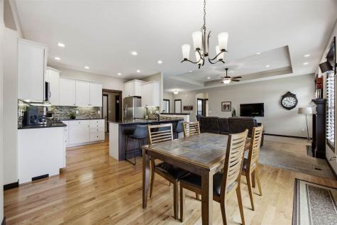 435 Oak Park Circle Marion IA 52302