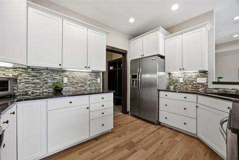 435 Oak Park Circle Marion IA 52302