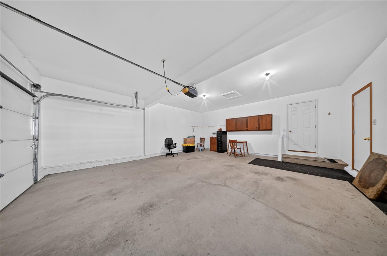 2103 Ivory Avenue Atalissa IA 52720