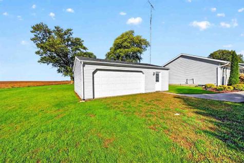 2103 Ivory Avenue Atalissa IA 52720