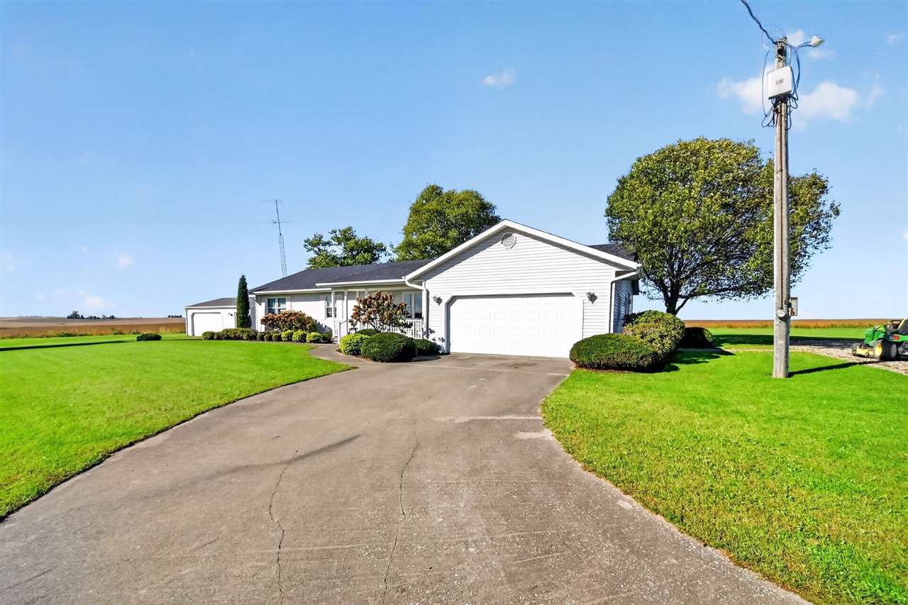 2103 Ivory Avenue Atalissa IA 52720