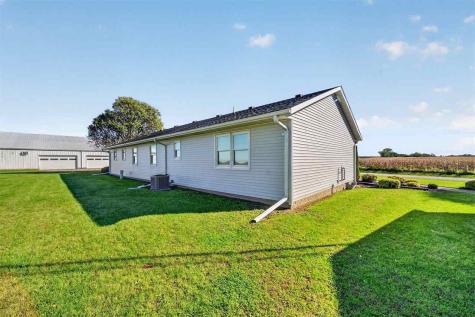 2103 Ivory Avenue Atalissa IA 52720
